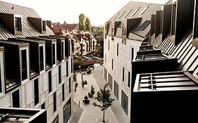 Karl August - A Neighborhood Hotel